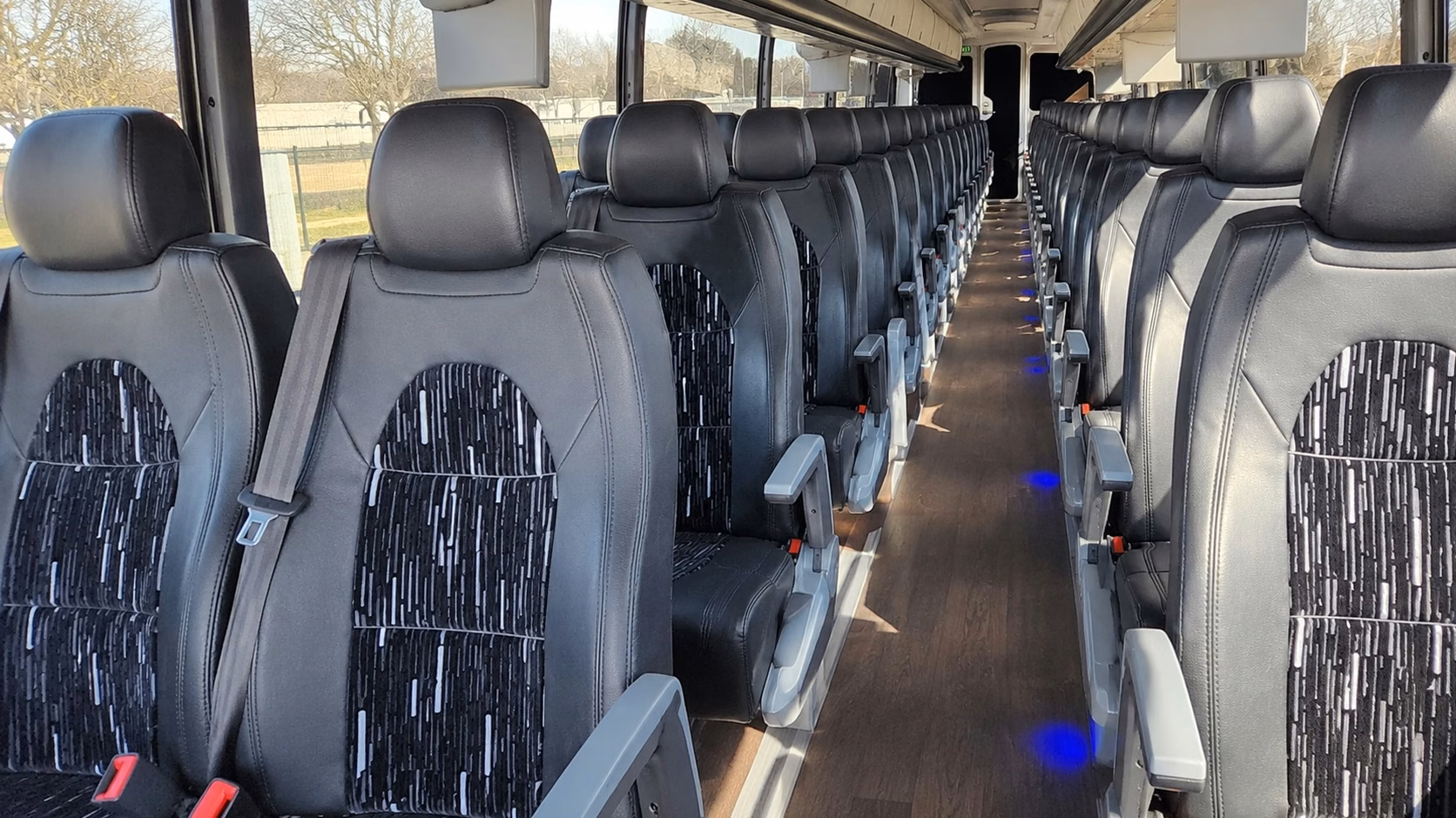 airport transfers and out of town guest pickups for edison weddings