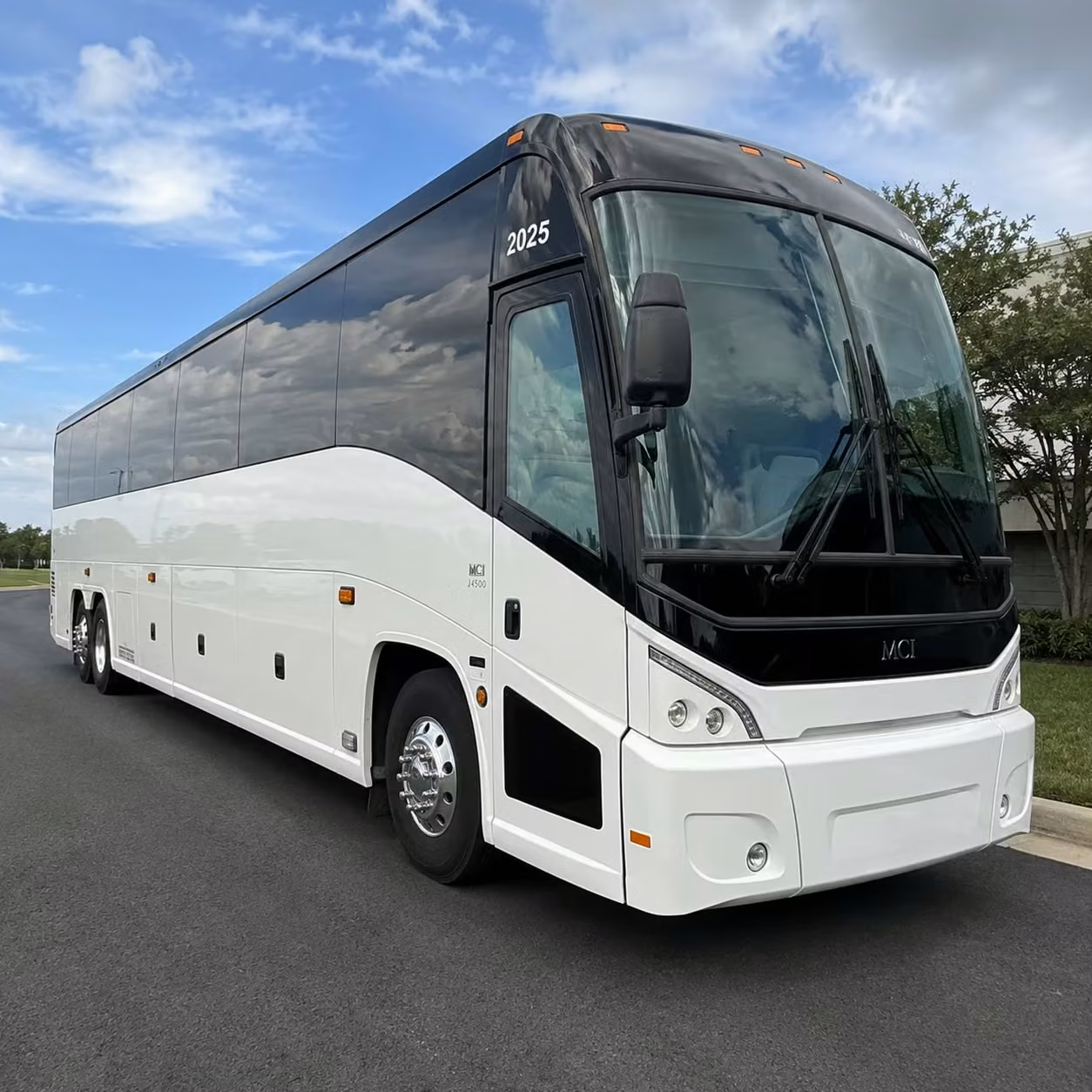 concert bus rentals to the prudential center and newark arena shows