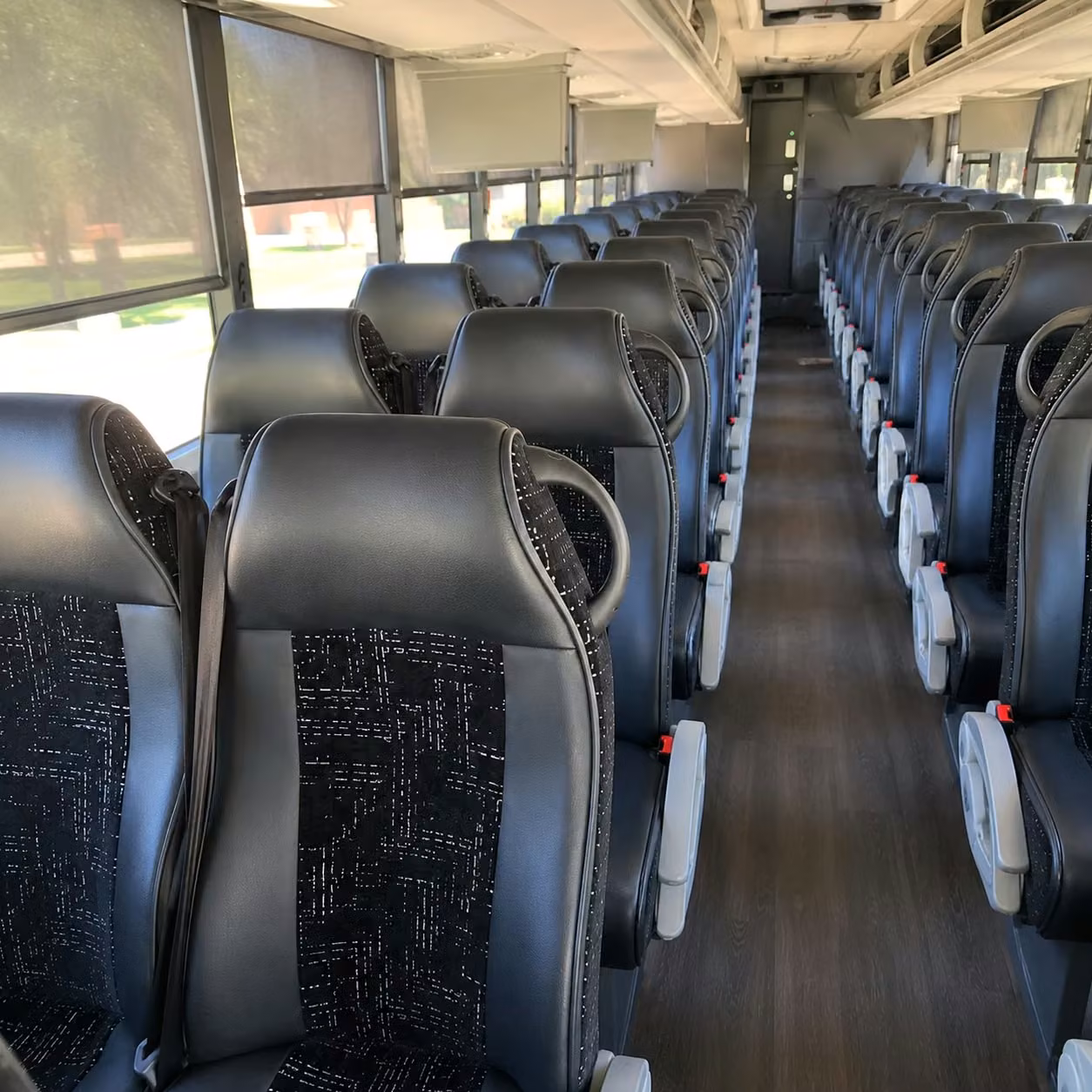 long distance corporate travel and multi day charter bus rentals from edison